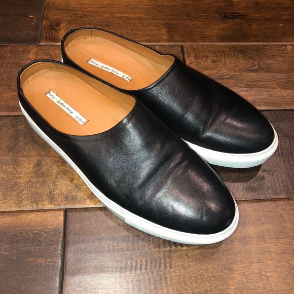 & Other Stories Shoes - Women’s sz 41 & other stories slip on sneakers